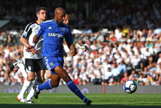 TA：曼联在英超比赛中控球率较低时，往往能取得更好的结果