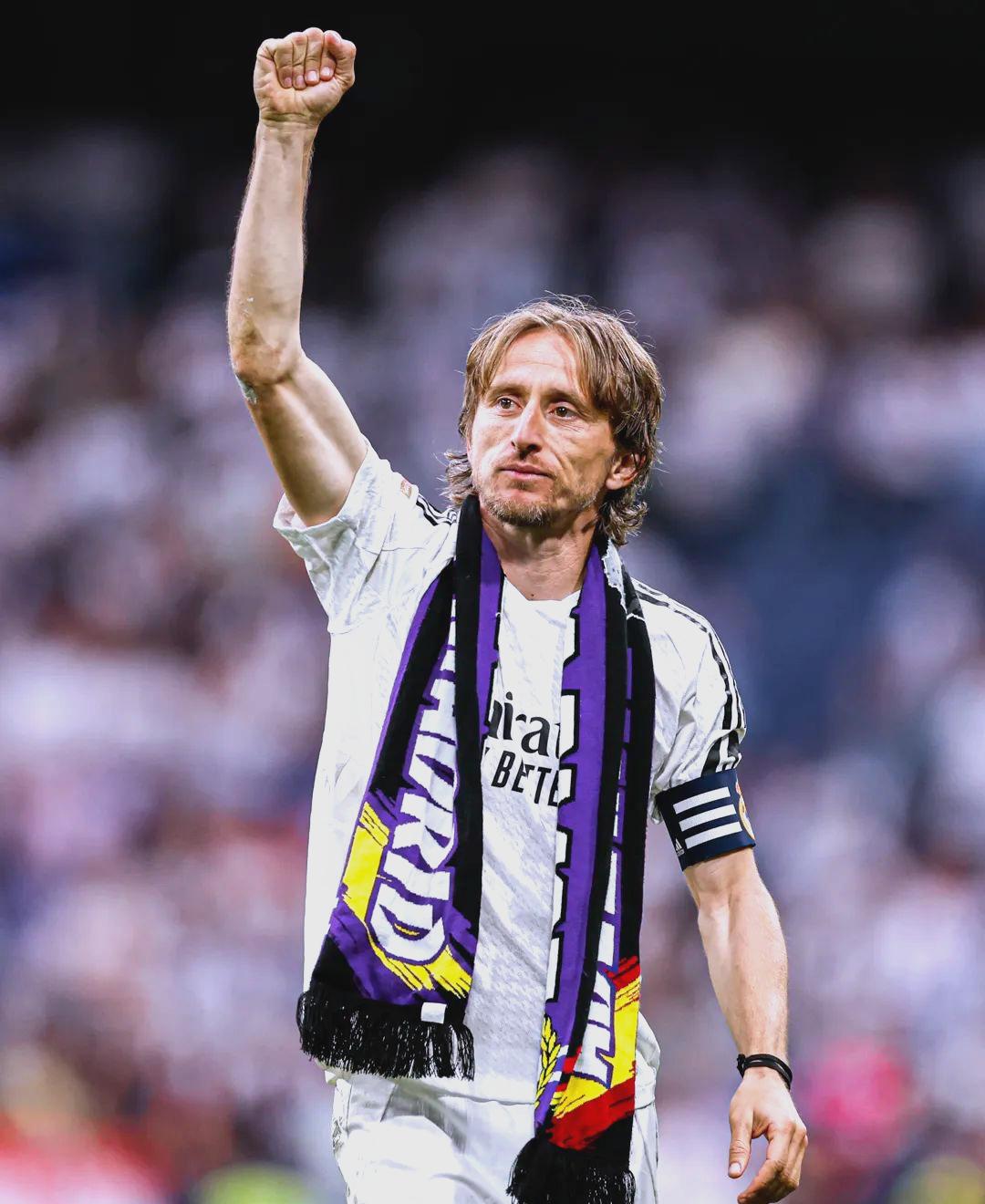 金彭贝：对我来说，在巴黎赢一座欧冠意义要大于在皇马赢五座