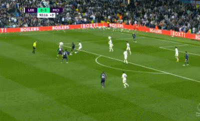 英超半场：西蒙斯传射，里沙利松破门，热刺2-0布伦特福德